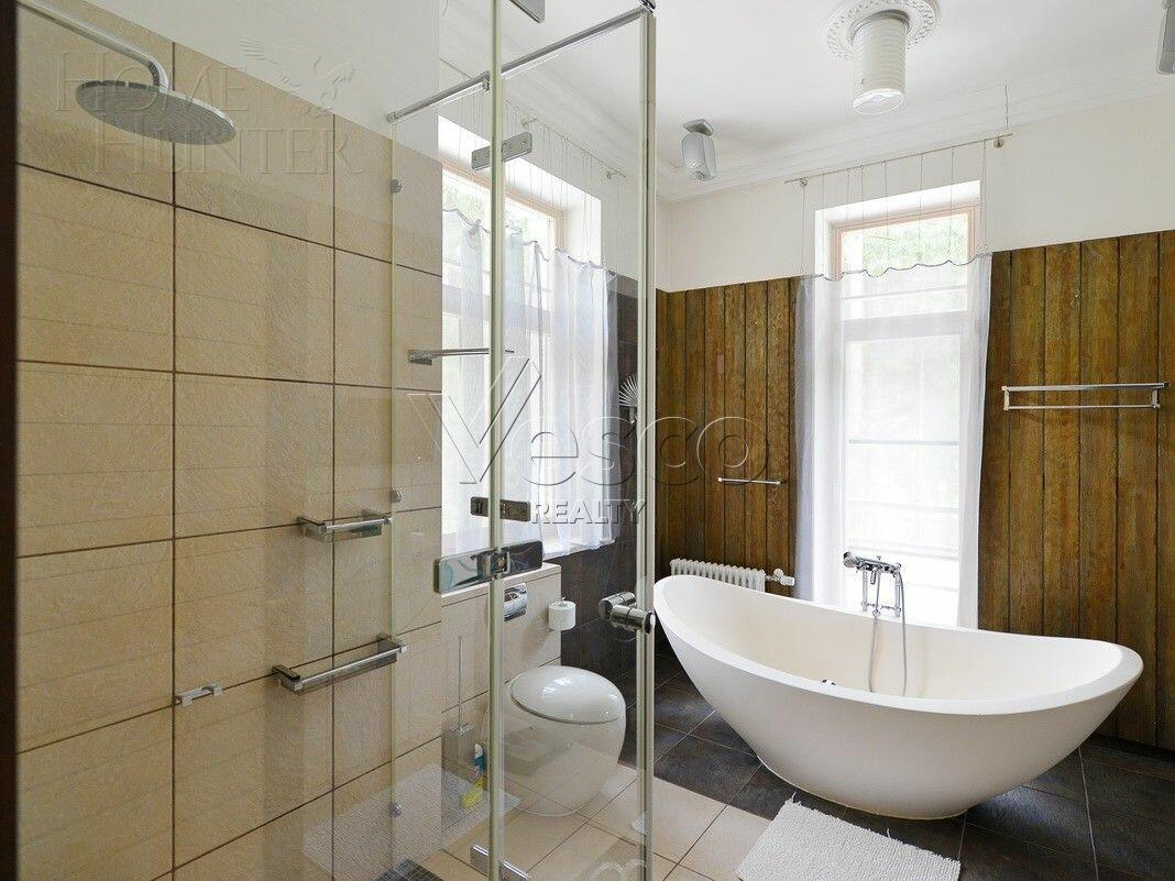 2-этажный коттедж 850 м² с отделкой