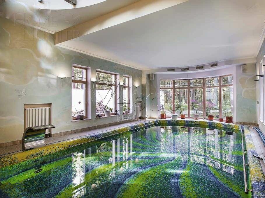 2-этажный коттедж 850 м² с отделкой