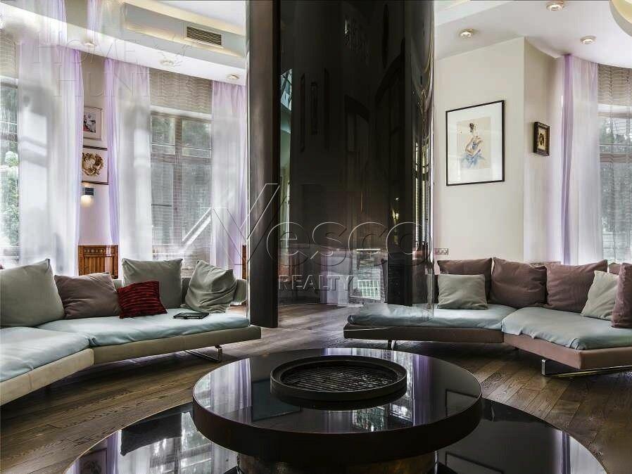 2-этажный коттедж 850 м² с отделкой