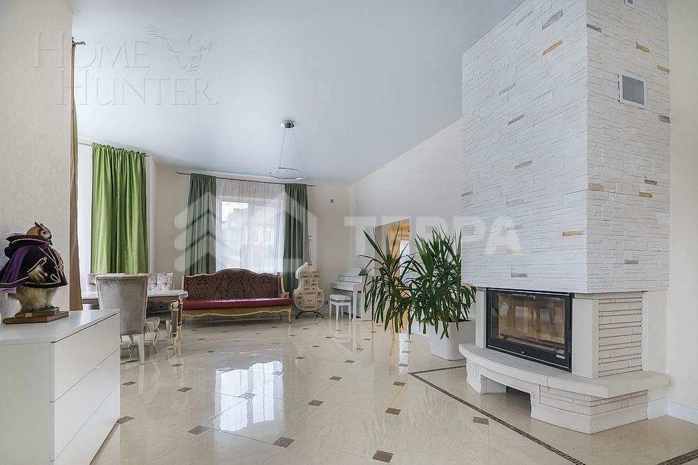 3-этажный коттедж 372 м² с отделкой