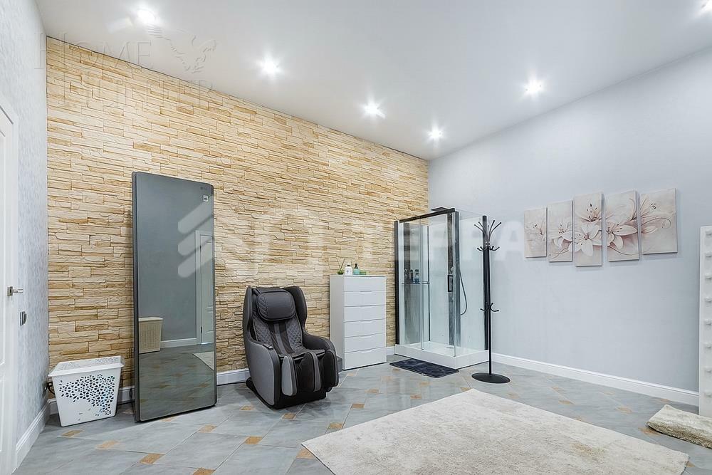 3-этажный коттедж 372 м² с отделкой