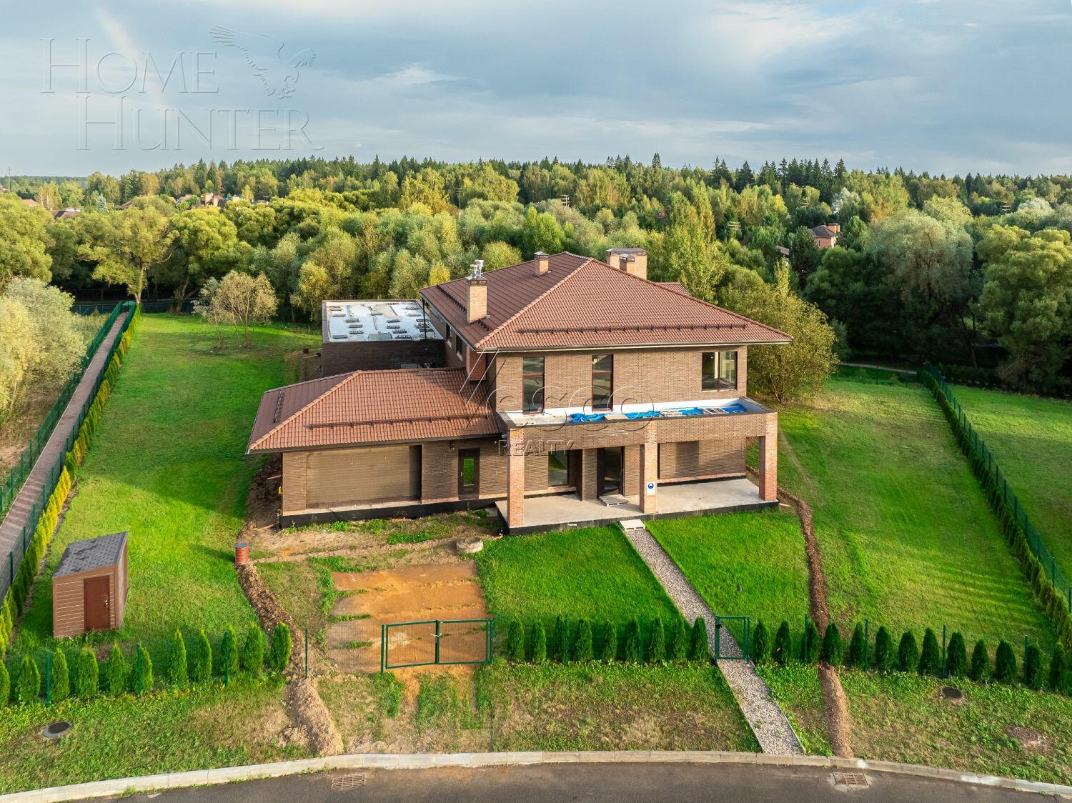 2-этажный коттедж 1 170 м² без отделки