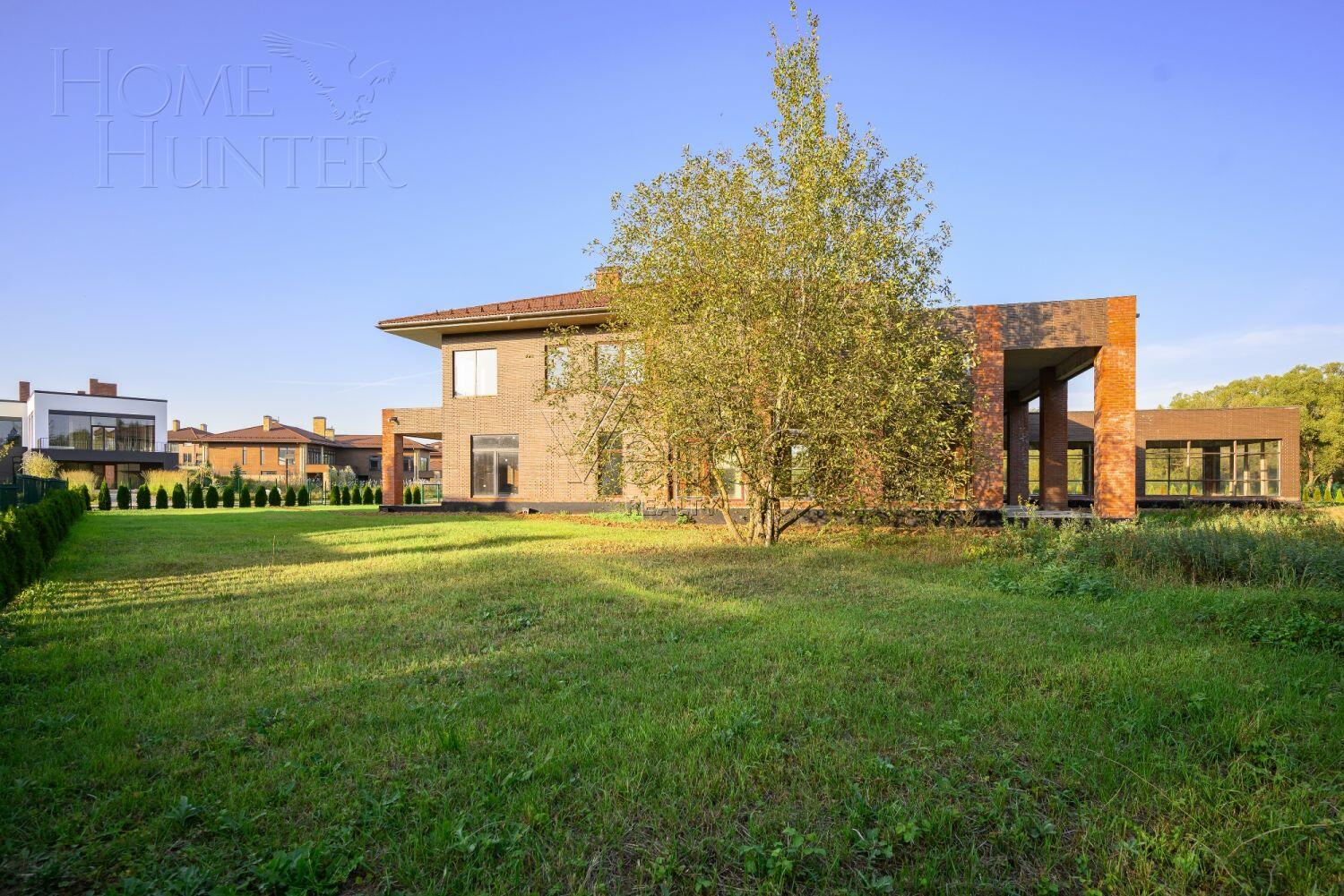 2-этажный коттедж 1 170 м² без отделки