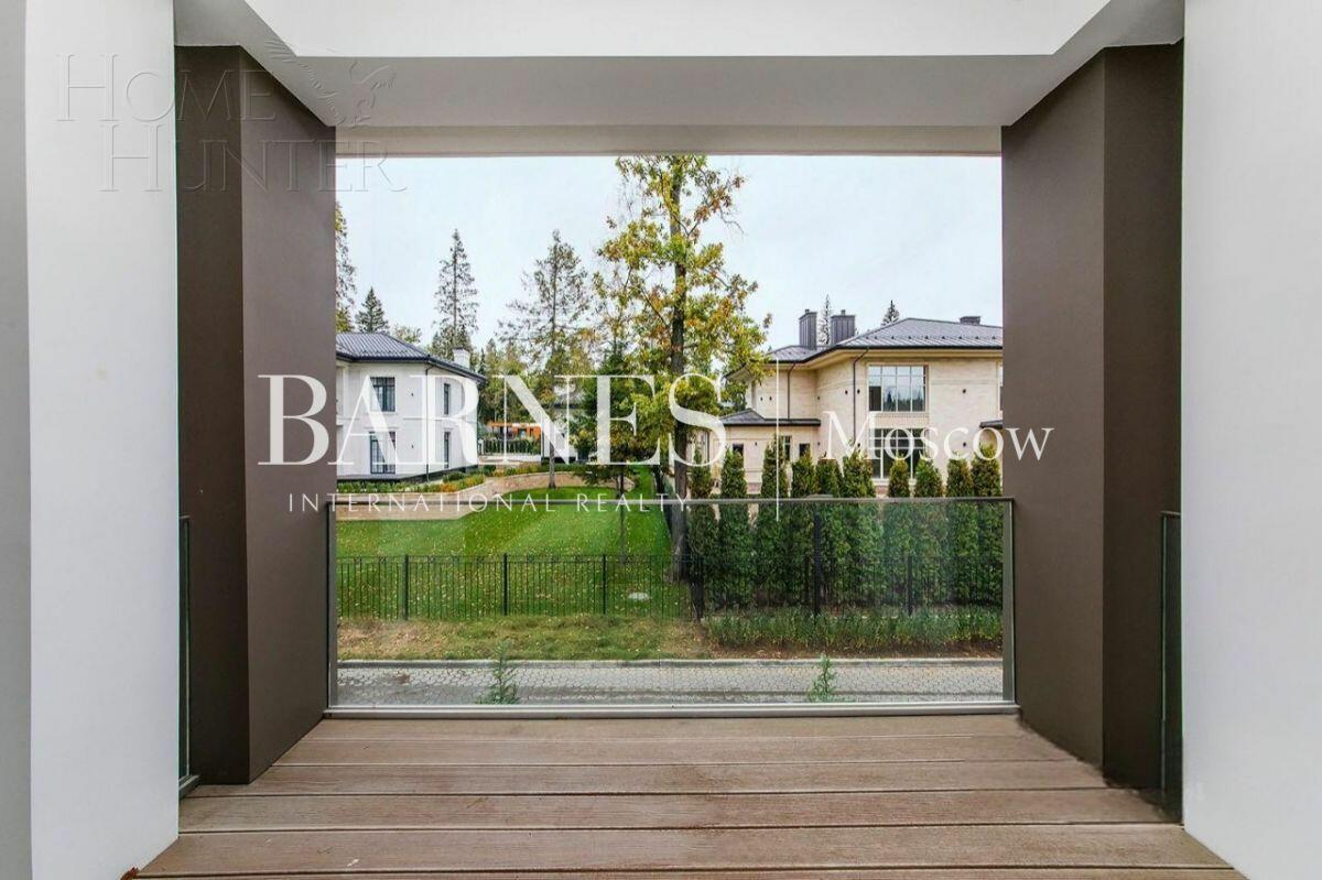 2-этажный коттедж 320 м² с отделкой