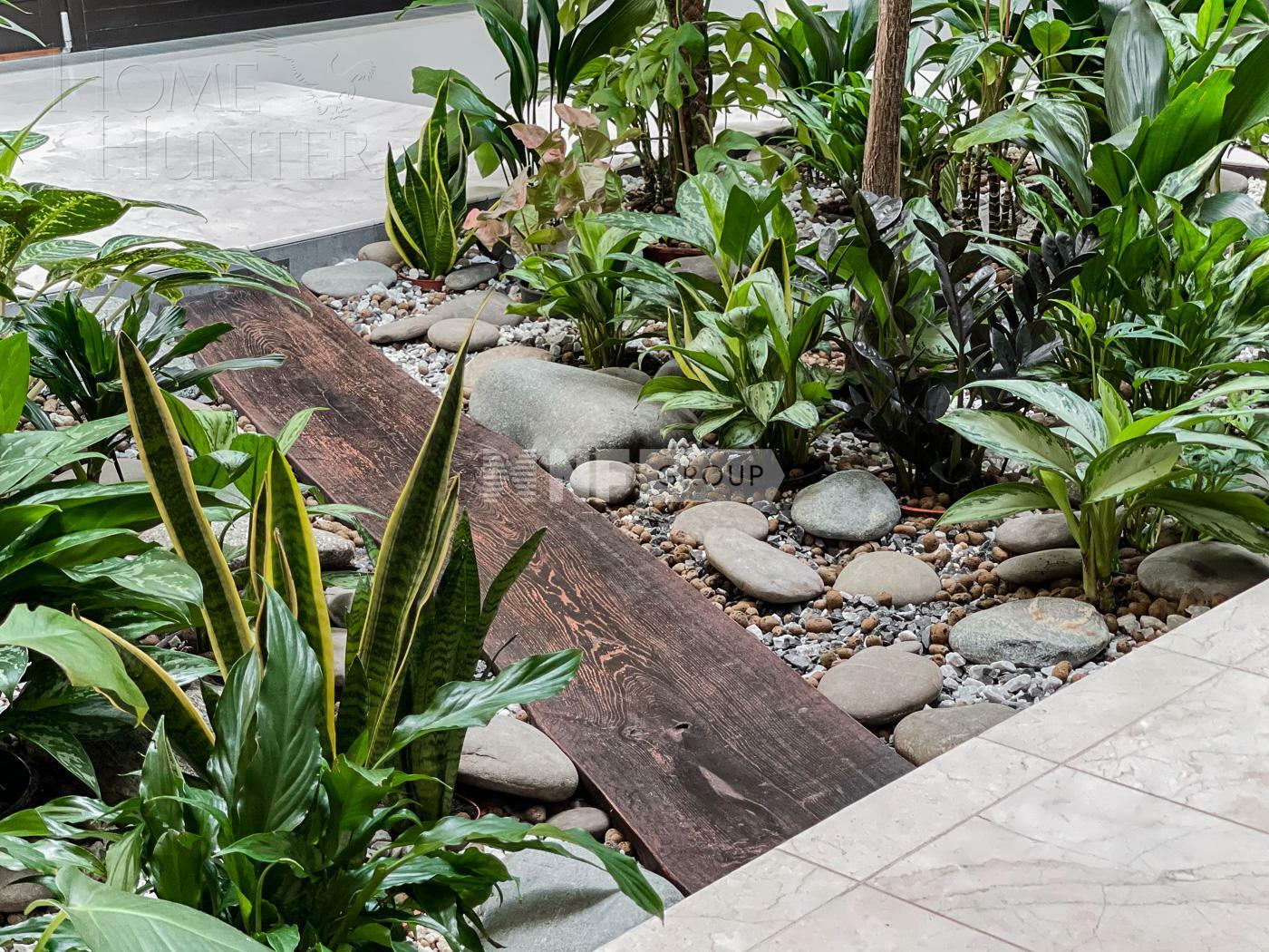 4-этажный коттедж 1 100 м² с отделкой