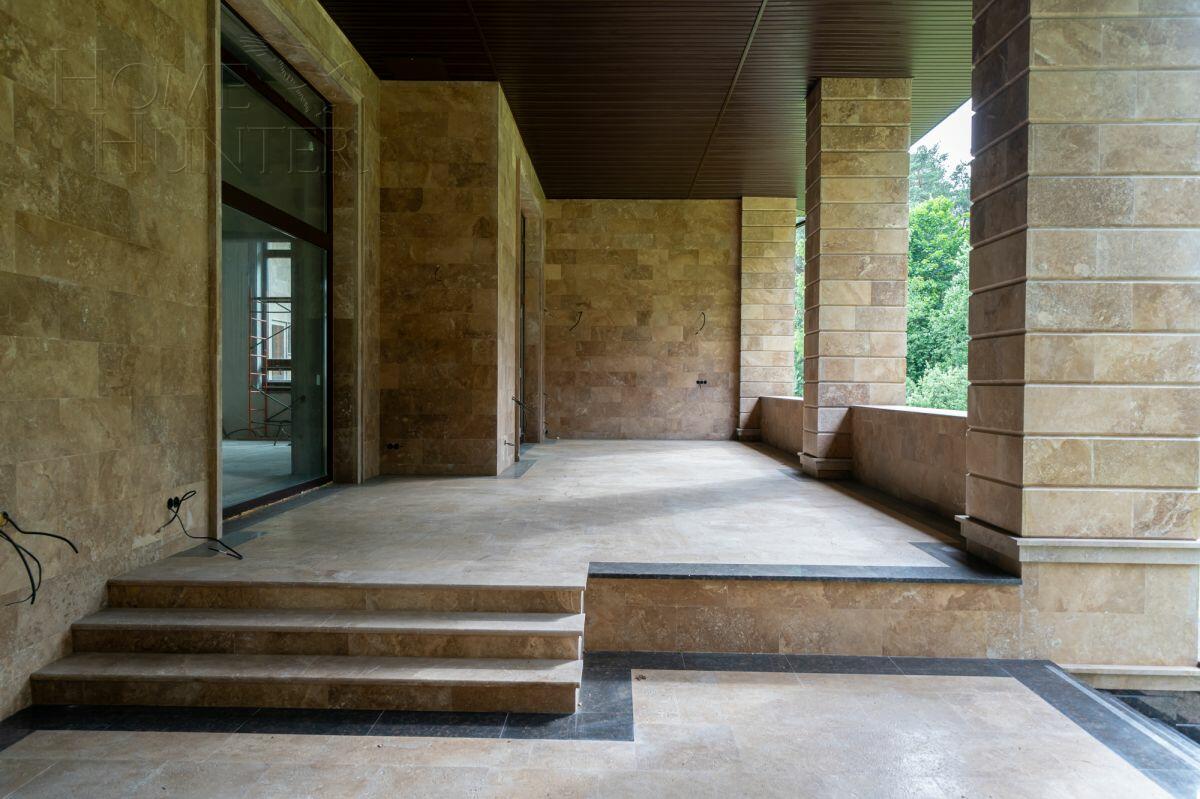 2-этажный коттедж 596 м² без отделки