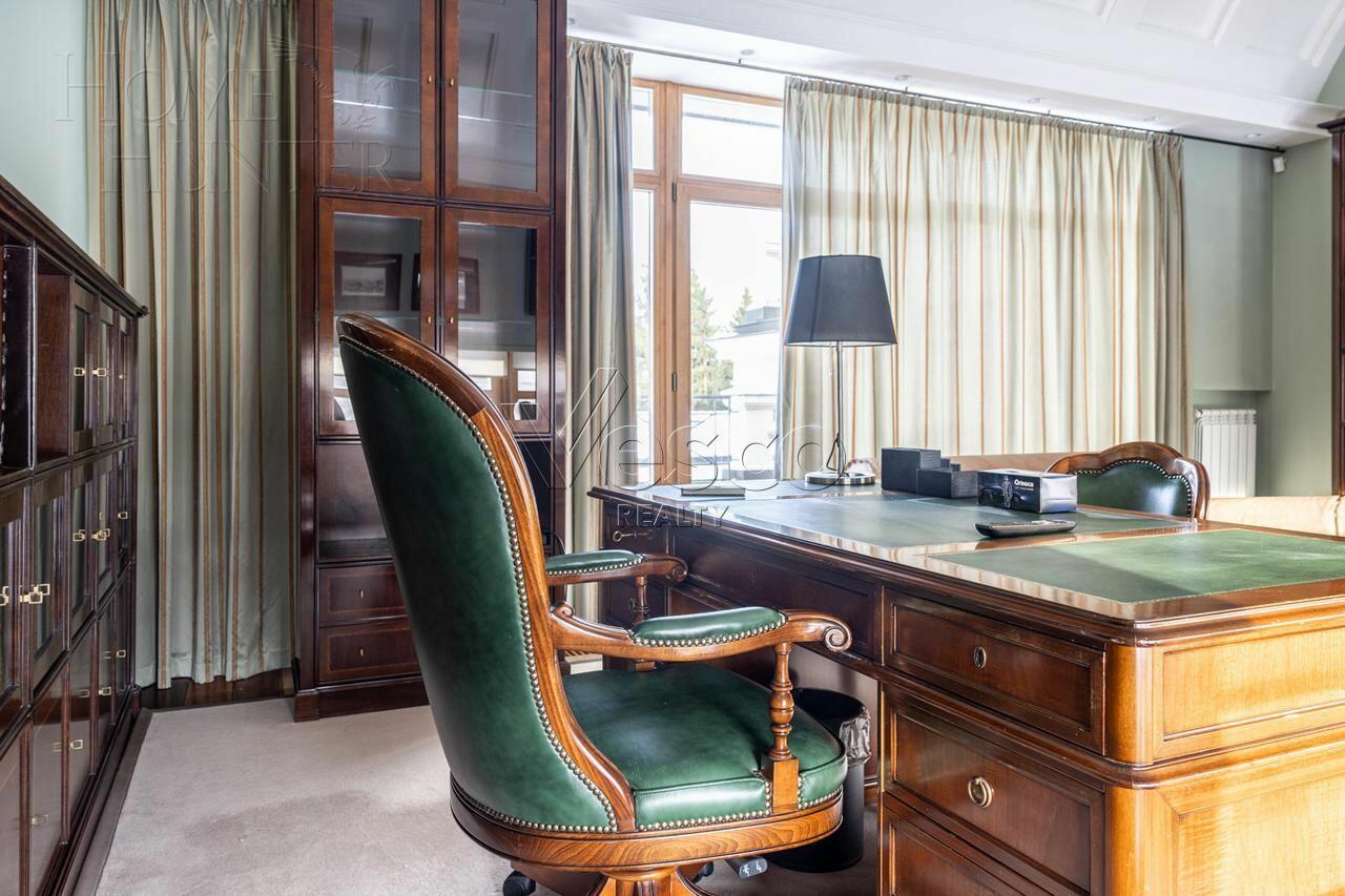 2-этажный коттедж 959 м² с отделкой