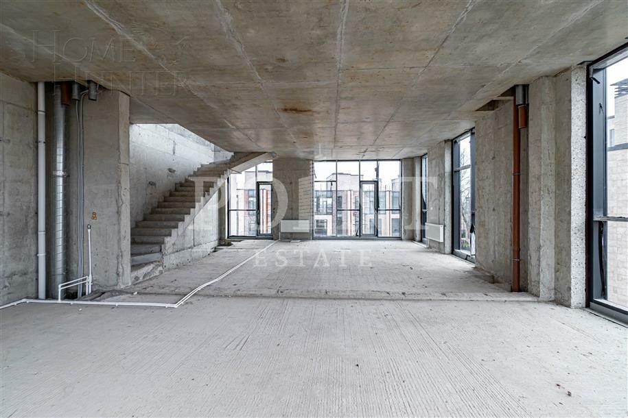 3-этажный таунхаус 311 м² без отделки