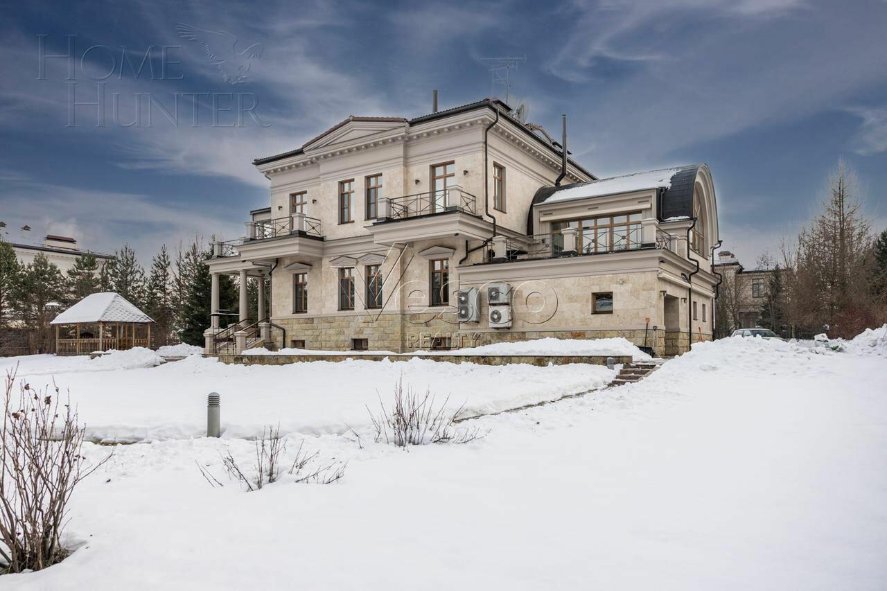 2-этажный коттедж 959 м² с отделкой