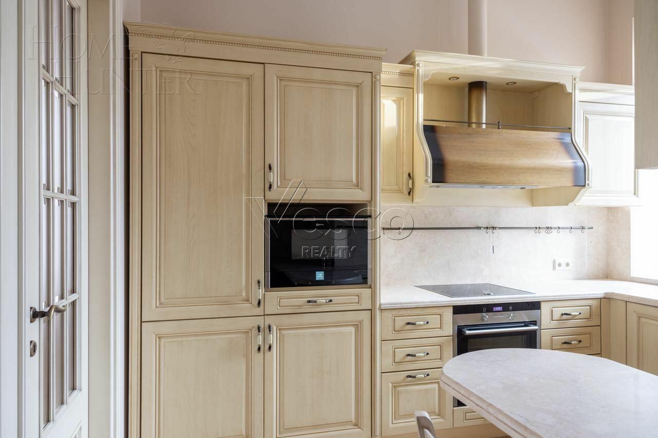 2-этажный коттедж 959 м² с отделкой