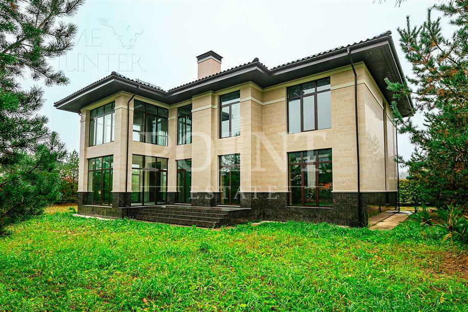 2-этажный коттедж 400 м² без отделки