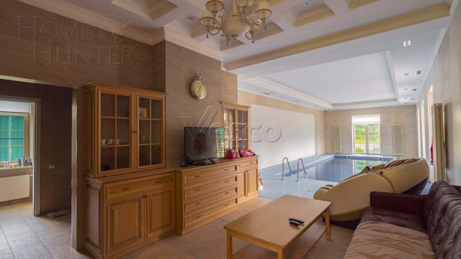 2-этажный коттедж 1 063 м² с отделкой