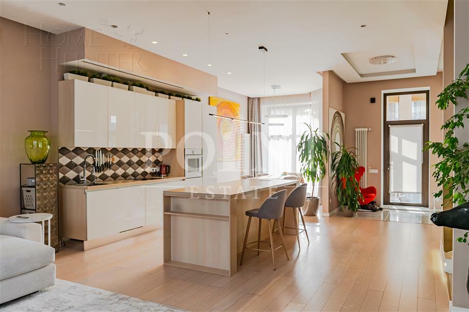 2-этажный таунхаус 220 м² с отделкой