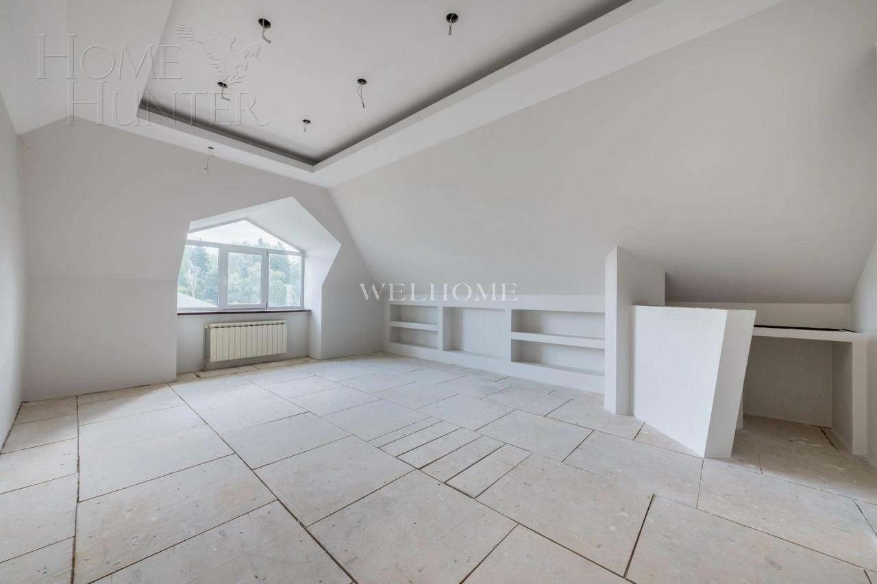 2-этажный коттедж 1 000 м² с отделкой