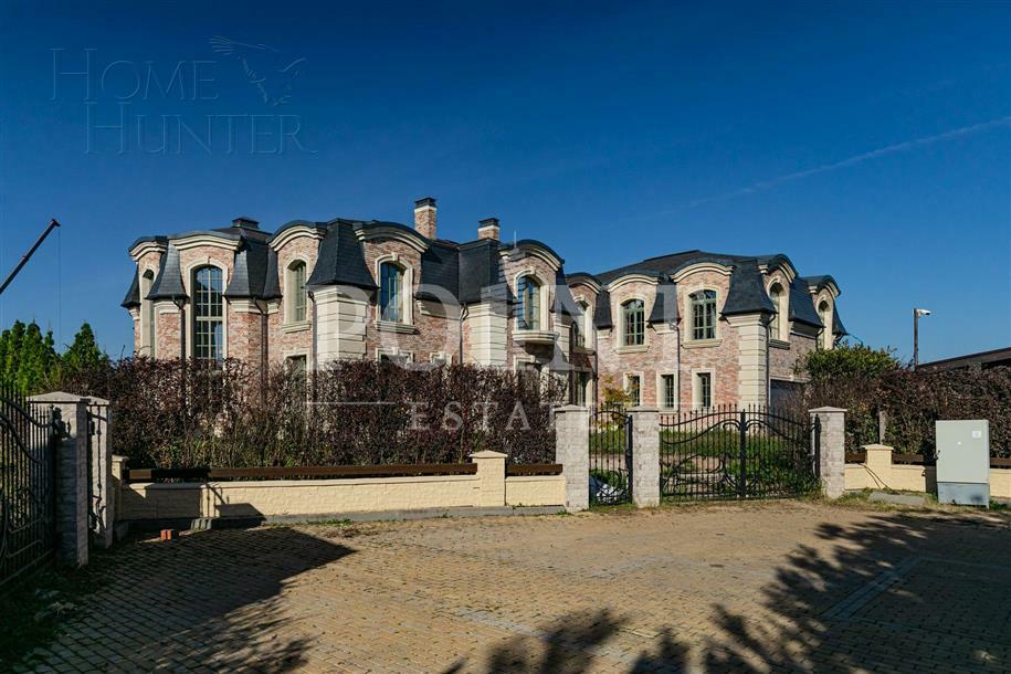 2-этажный коттедж 573 м² без отделки