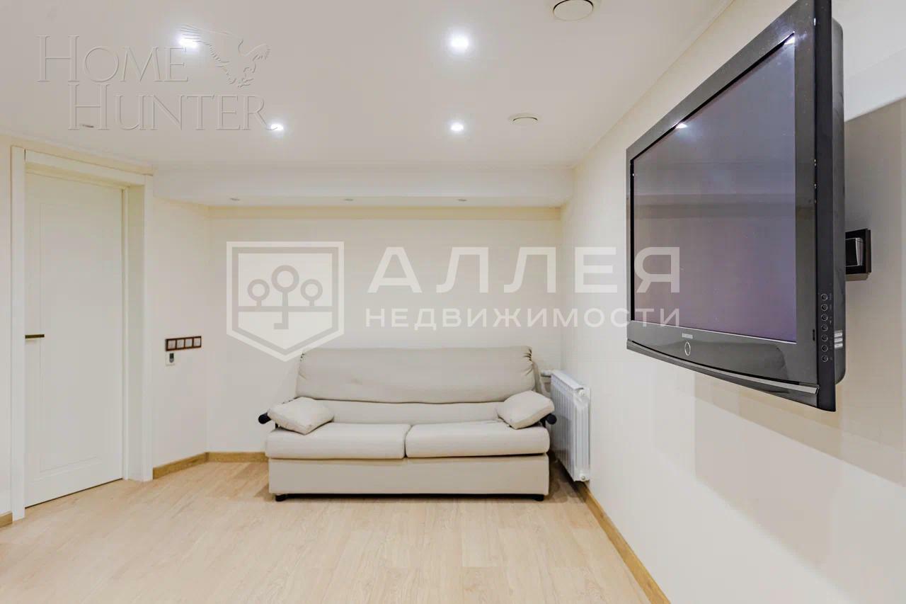 2-этажный таунхаус 317 м² с отделкой