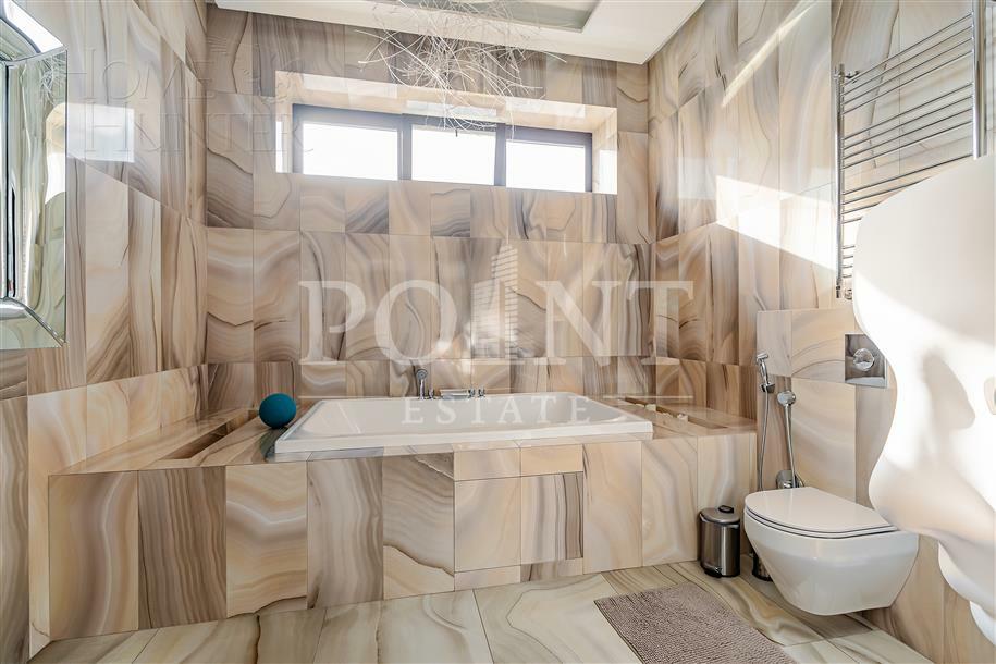 2-этажный таунхаус 220 м² с отделкой