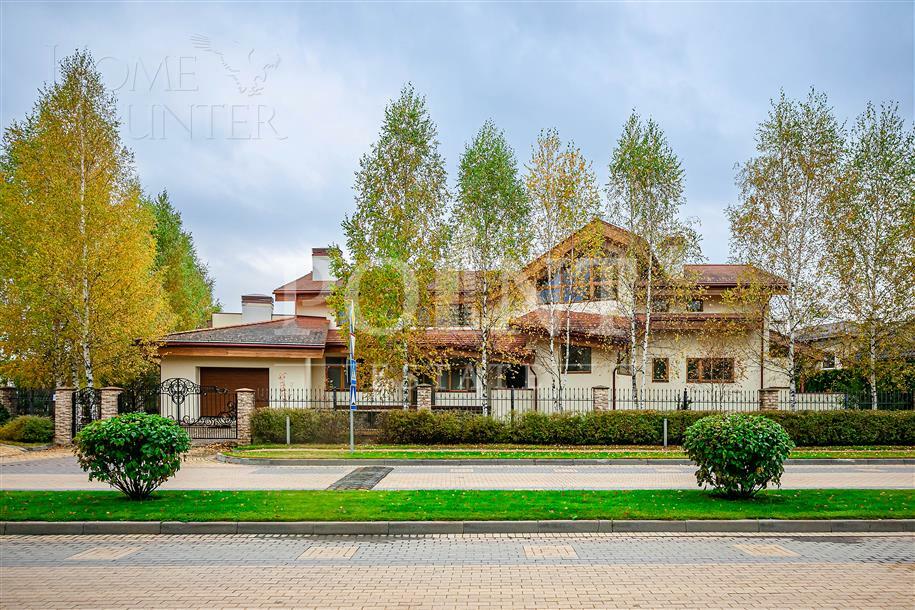 2-этажный коттедж 760 м² с отделкой