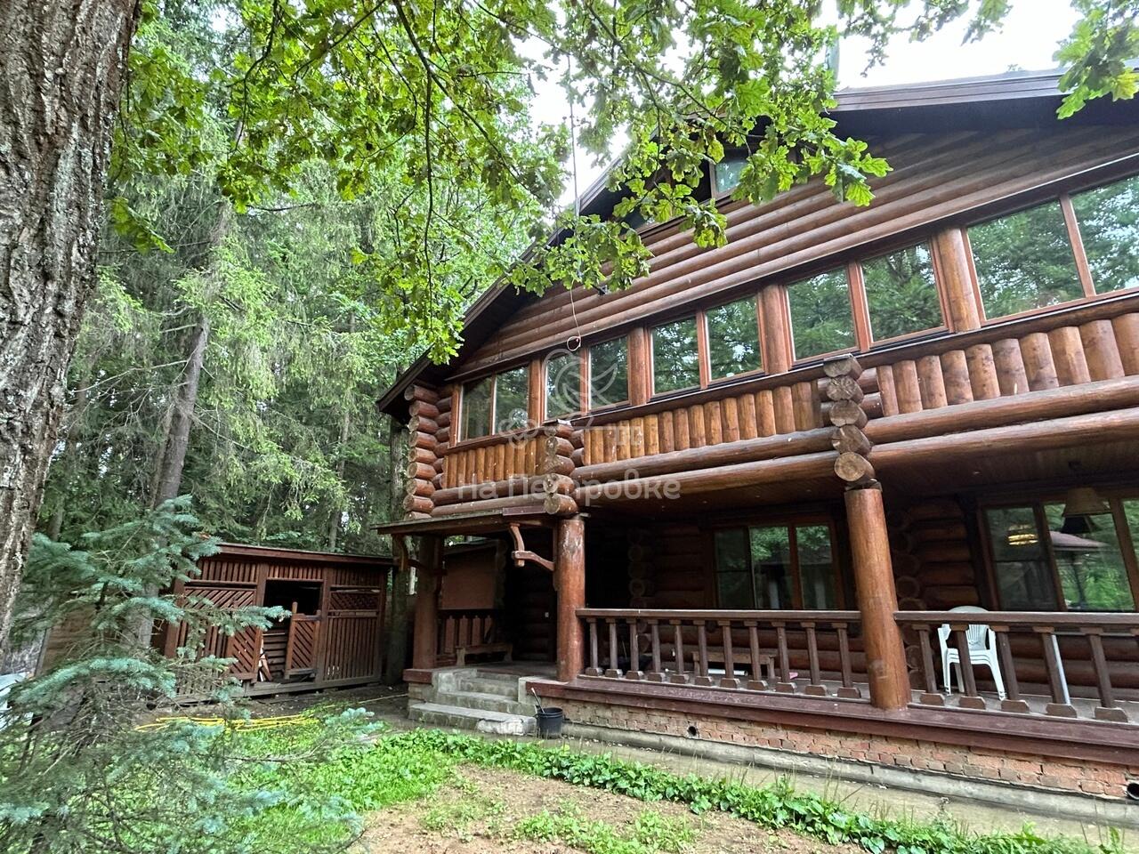 3-этажный коттедж 370 м² без отделки