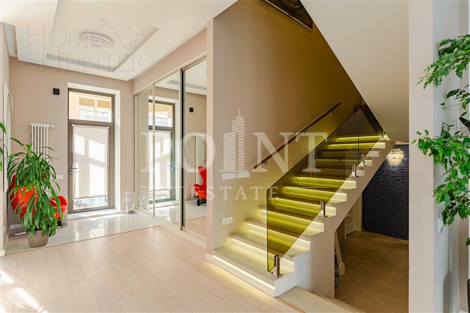 2-этажный таунхаус 220 м² с отделкой