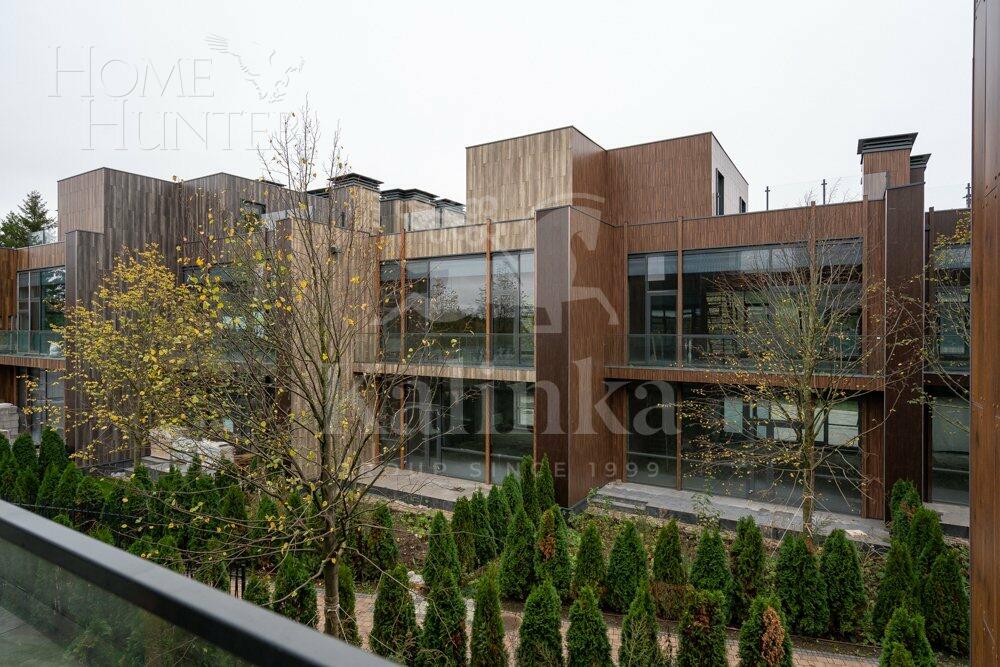 2-этажный таунхаус 169.2 м² без отделки