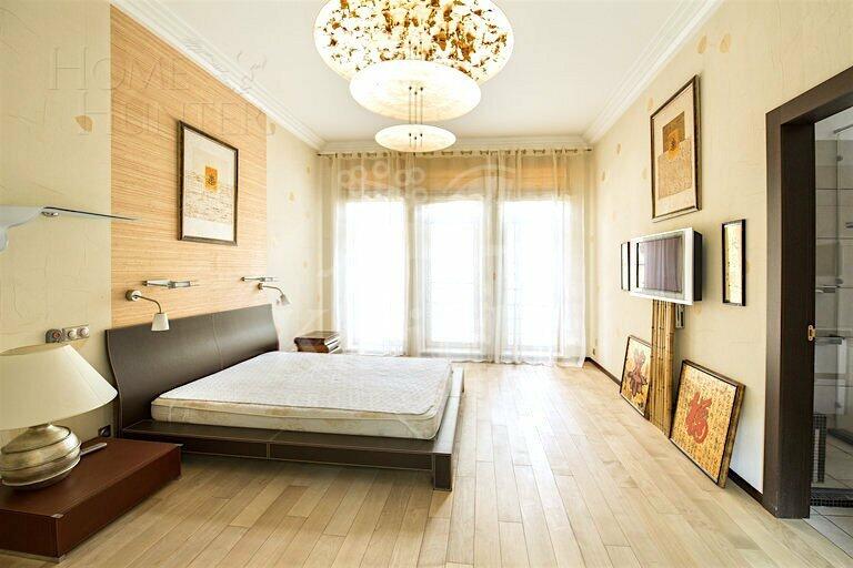 2-этажный коттедж 850 м² с отделкой