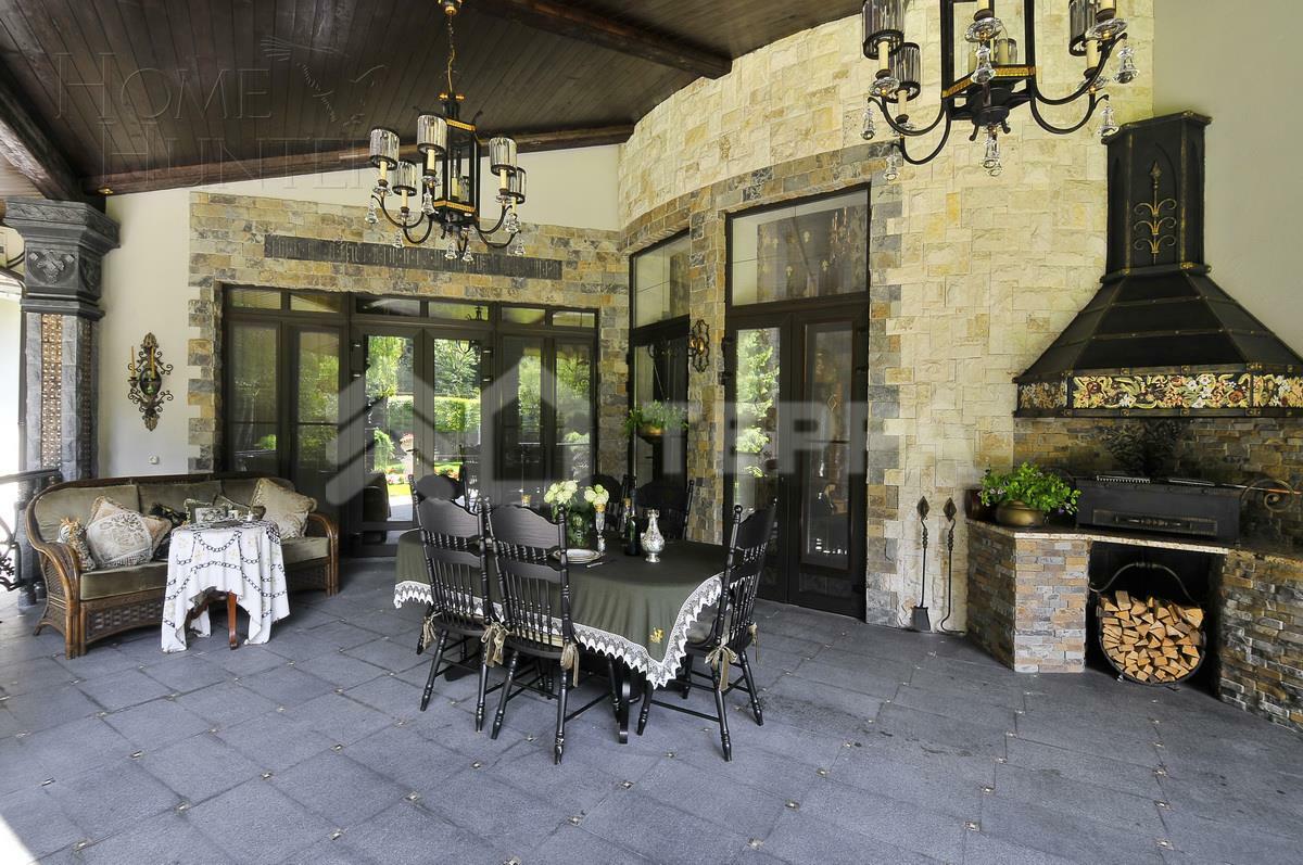 3-этажный коттедж 555 м² с отделкой