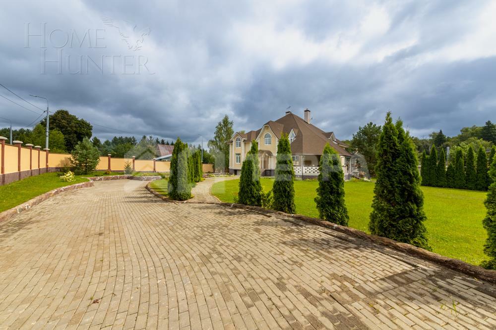 2-этажный коттедж 1 000 м² с отделкой