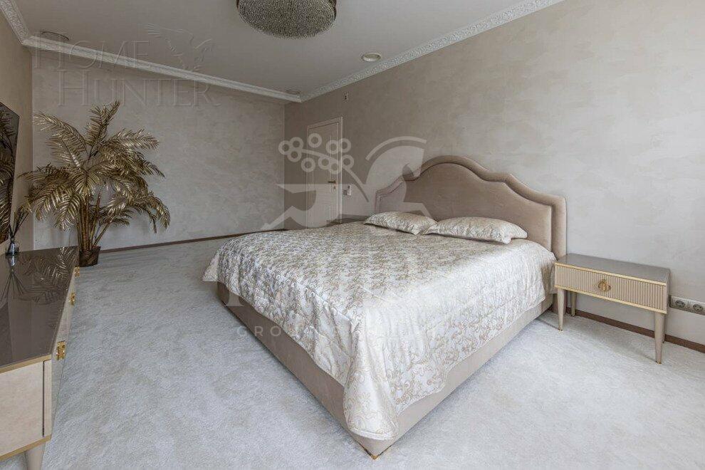2-этажный коттедж 400 м² с отделкой