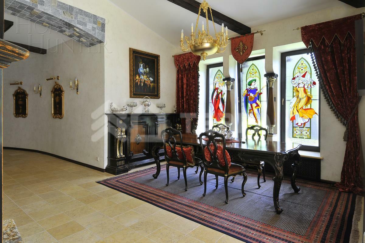 3-этажный коттедж 555 м² с отделкой