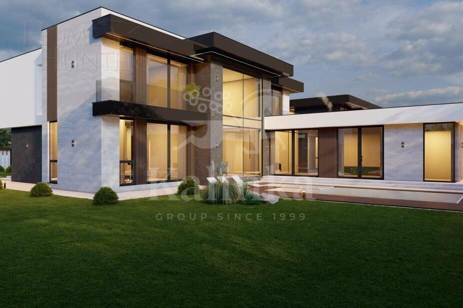 2-этажный коттедж 550 м² без отделки