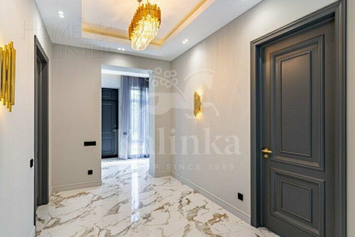 2-этажный коттедж 286 м² с отделкой