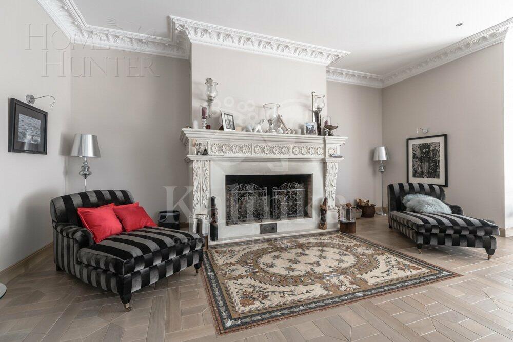 3-этажный коттедж 2 500 м² с отделкой