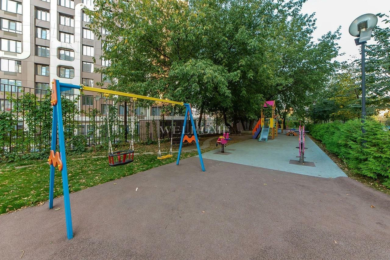 3-КОМН. КВАРТИРА БЕЗ ОТДЕЛКИ 215 М² НА 5 ЭТАЖЕ