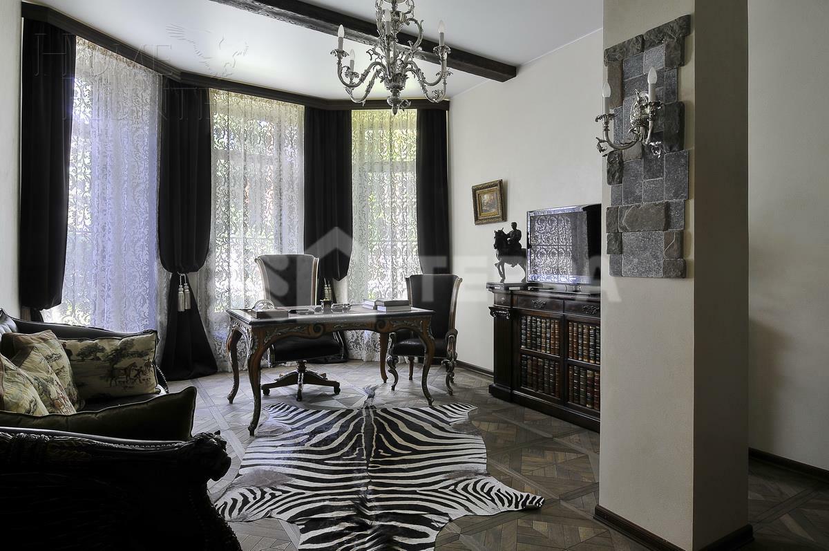 3-этажный коттедж 555 м² с отделкой