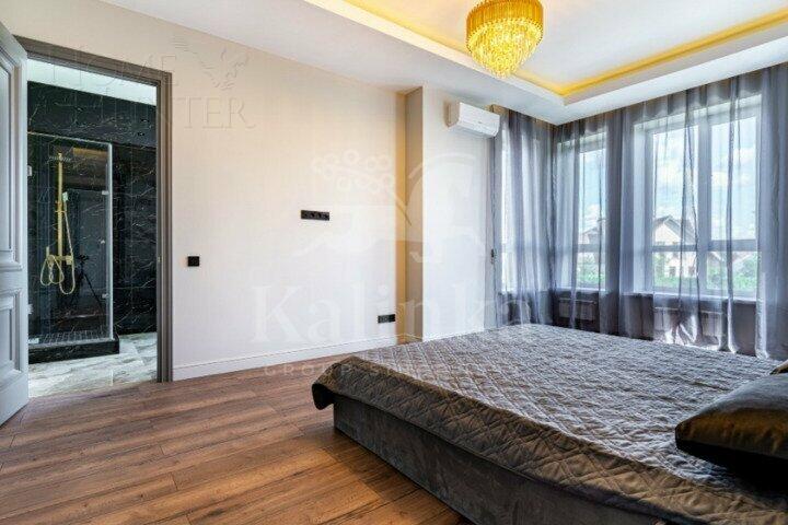 2-этажный коттедж 286 м² с отделкой