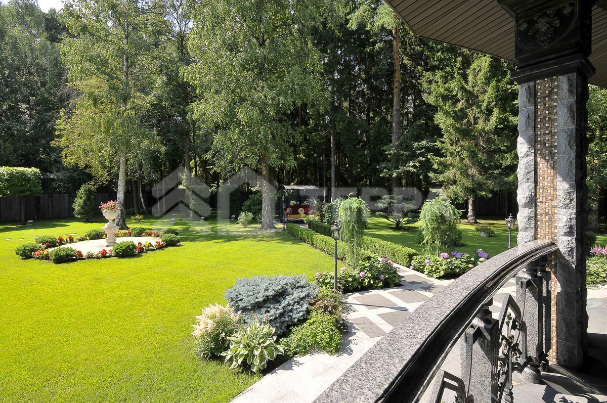 3-этажный коттедж 555 м² с отделкой