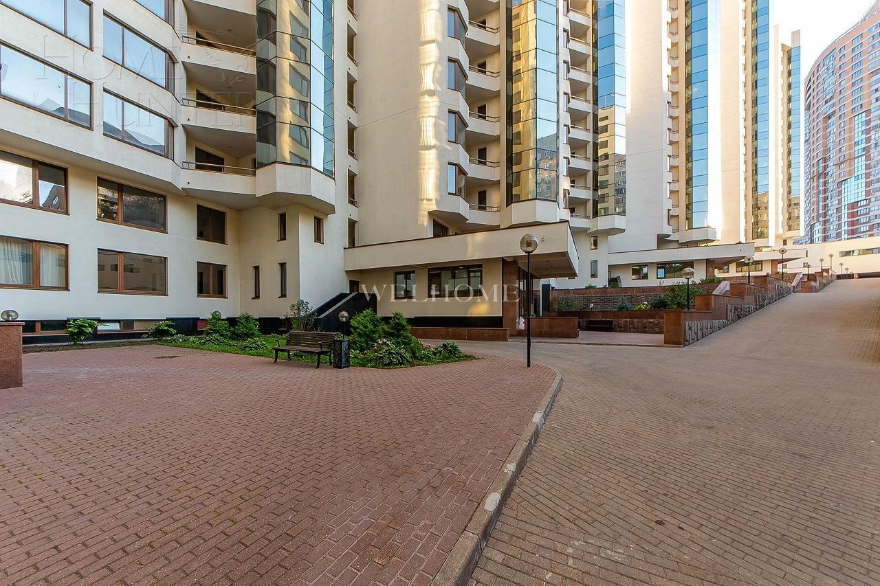 2-УРОВНЕВАЯ КВАРТИРА БЕЗ ОТДЕЛКИ 153.2 М² НА 4 ЭТАЖЕ