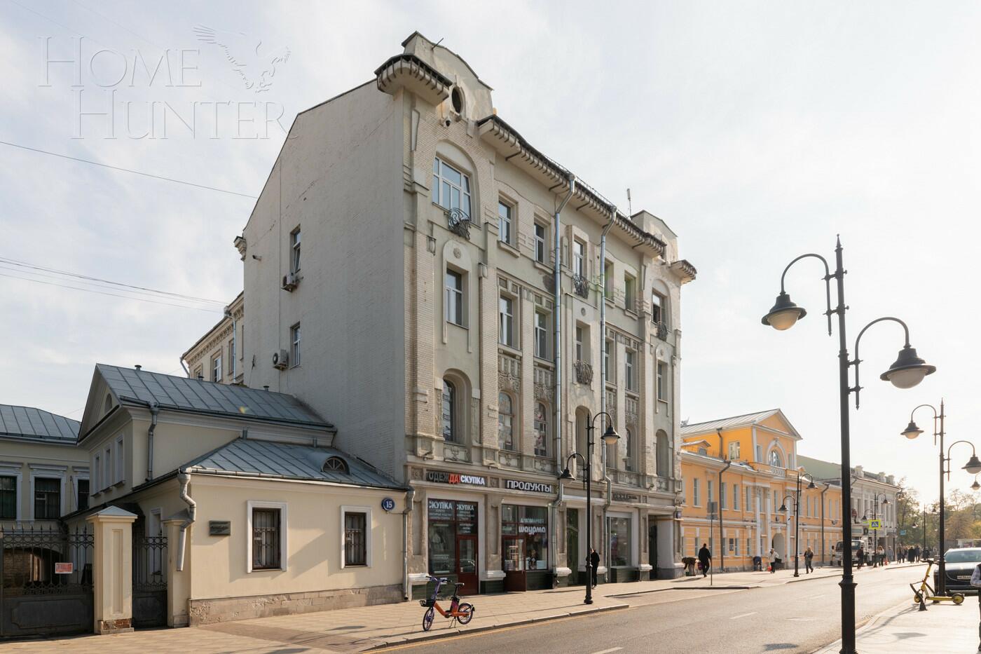 6-КОМН. КВАРТИРА С ОТДЕЛКОЙ 227 М² НА 2 ЭТАЖЕ