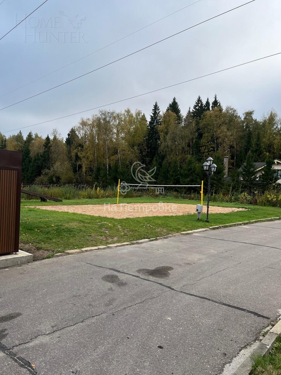 3-этажный коттедж 485.7 м² без отделки