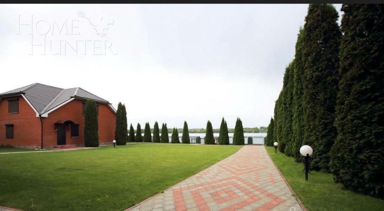 2-этажный коттедж 377 м² с отделкой