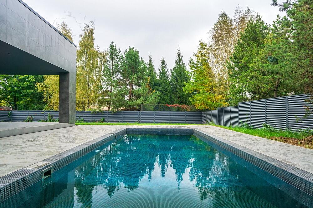 2-этажный коттедж 500 м² с отделкой