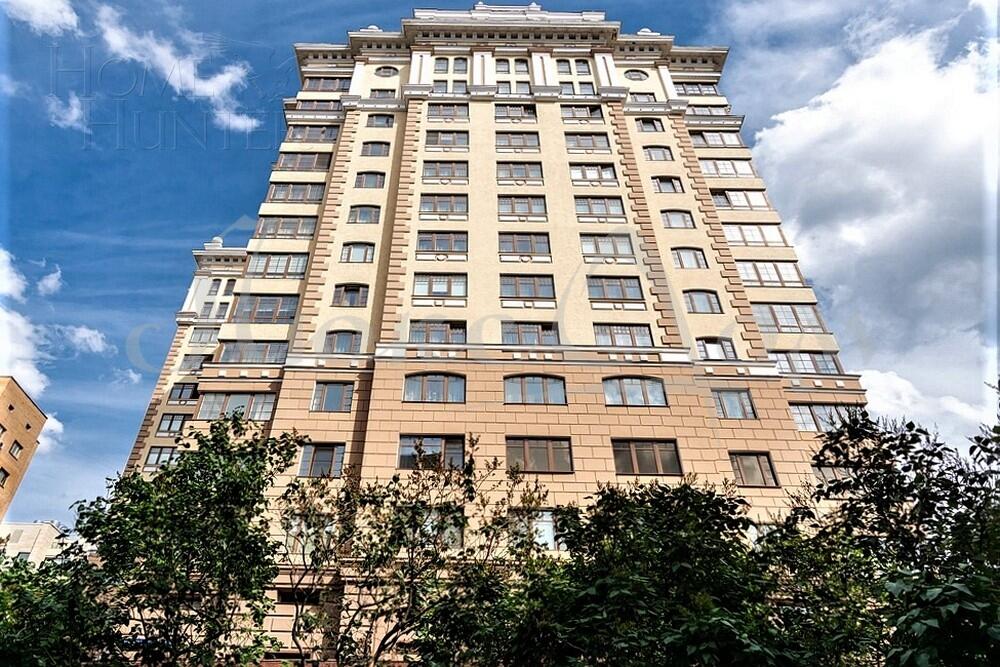 3-КОМН. КВАРТИРА С ОТДЕЛКОЙ 130 М² НА 2 ЭТАЖЕ