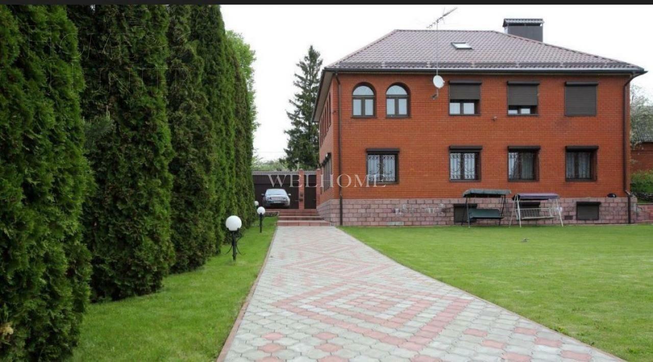 2-этажный коттедж 377 м² с отделкой