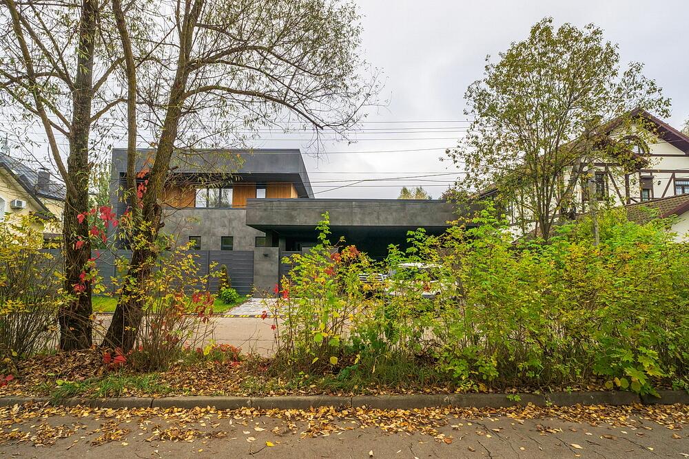 2-этажный коттедж 500 м² с отделкой