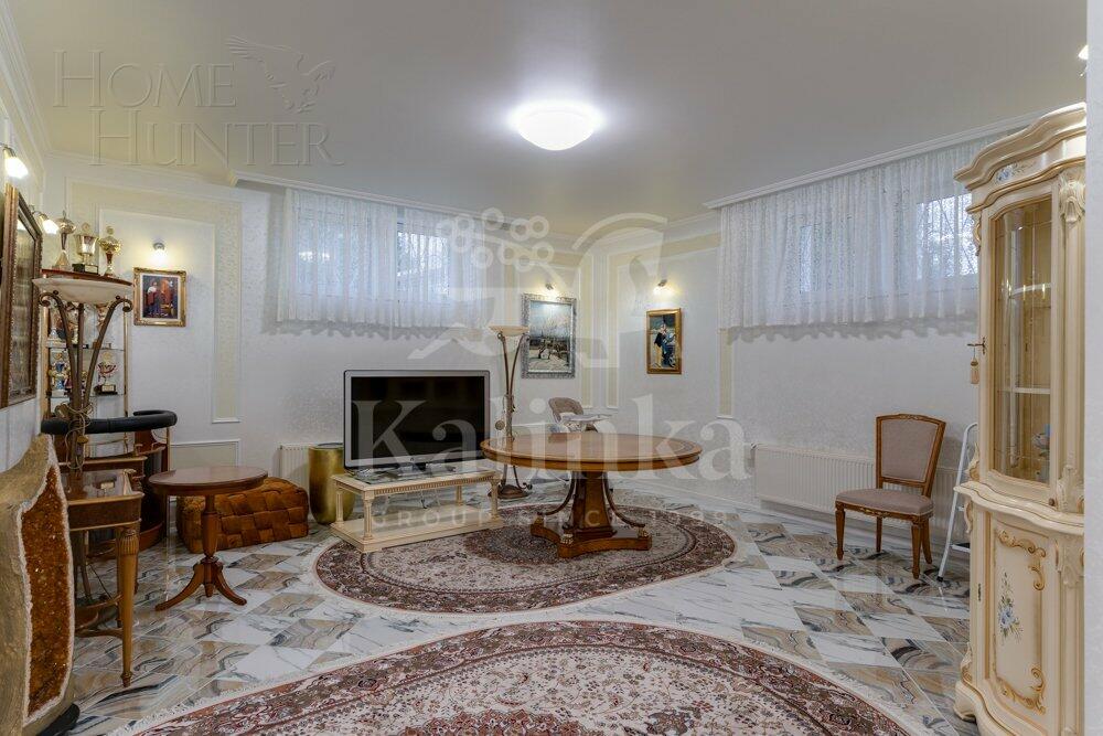 2-этажный коттедж 620 м² с отделкой