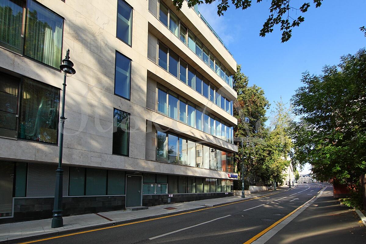 4-КОМН. КВАРТИРА БЕЗ ОТДЕЛКИ 213.4 М² НА 3 ЭТАЖЕ