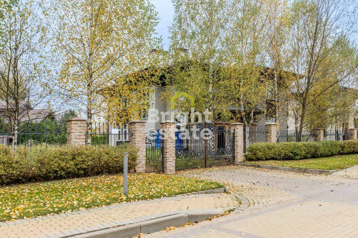 2-этажный коттедж 270 м² без отделки