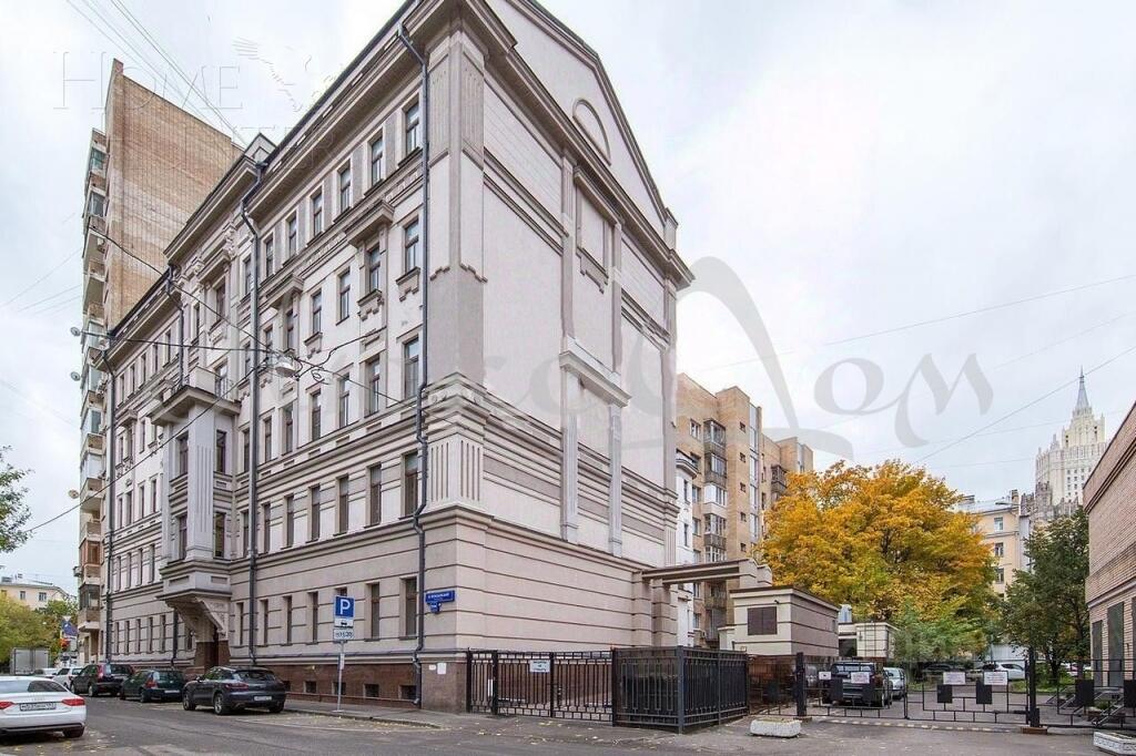 4-КОМН. КВАРТИРА С ОТДЕЛКОЙ 170 М² НА 4 ЭТАЖЕ