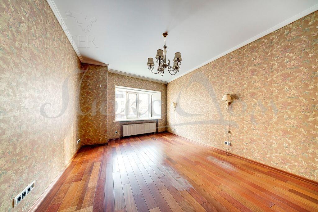 4-КОМН. КВАРТИРА С ОТДЕЛКОЙ 137 М² НА 2 ЭТАЖЕ